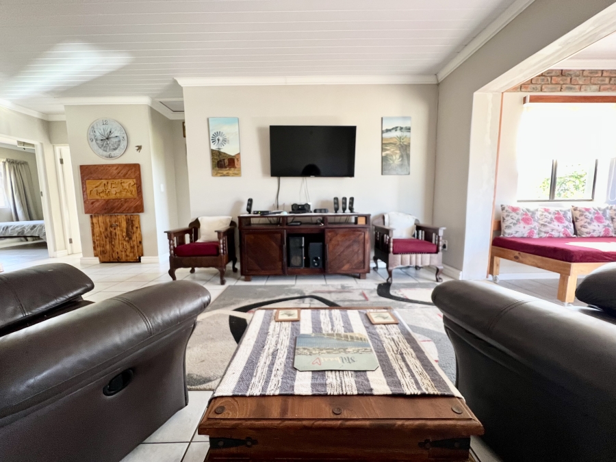 3 Bedroom Property for Sale in Stilbaai Wes Western Cape